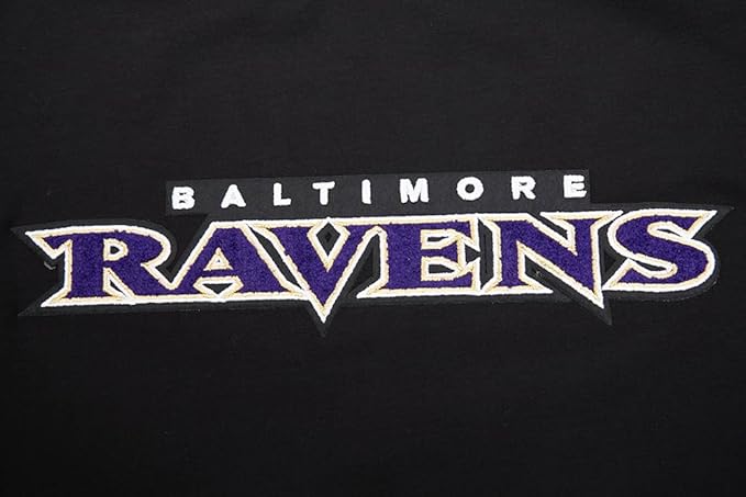 Pro Standard Mens NFL Classic Chenille Short Sleeve Tee