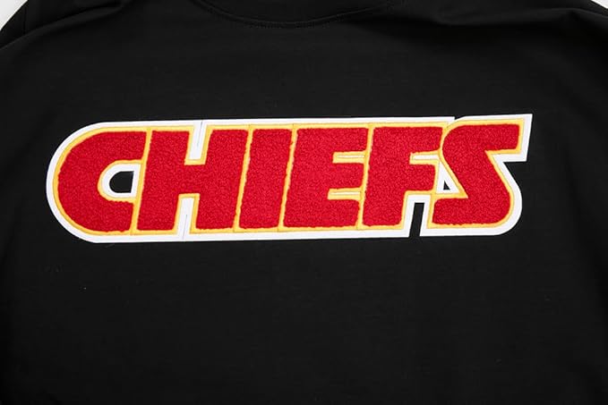 Pro Standard Mens NFL Classic Chenille Short Sleeve Tee