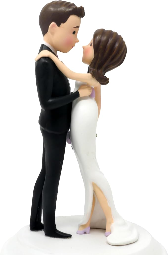 Dihtan Wedding Cake Toppers Bride and Groom - 6.5 x 4 Inch Hand Painted Cake Decorations Mr and Mrs Figurines - Poly Resin Bride To Be Cake Topper - Ideal for Wedding, Anniversary, Table Centerpiece