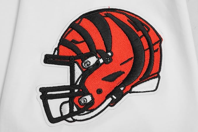 Pro Standard Mens NFL Classic Chenille Short Sleeve Tee