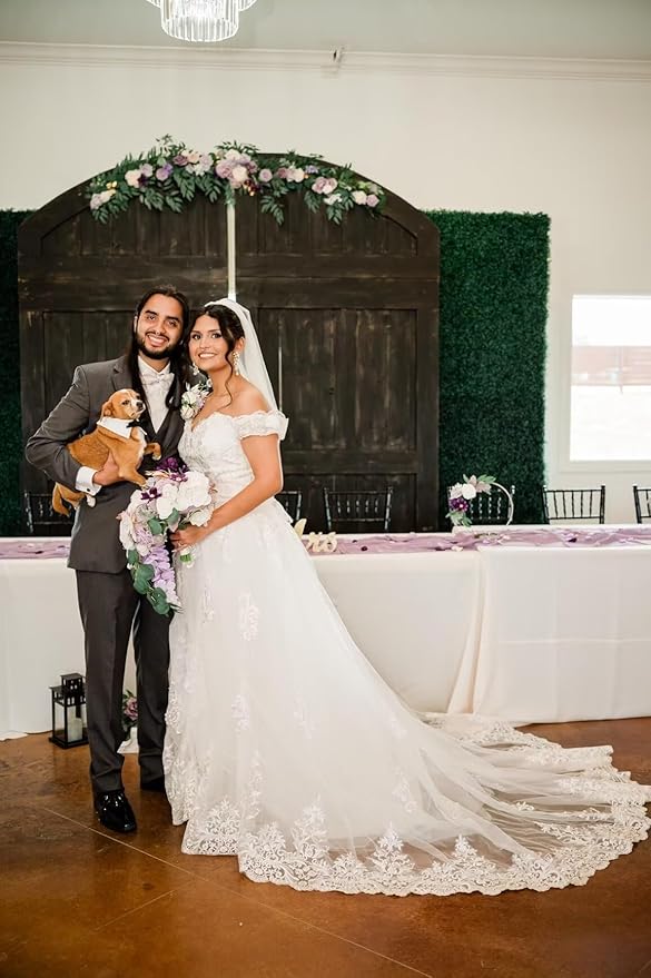 TRHTX Off Shoulder Lace Wedding Dresses for Bride Appliques Bridal Gowns for Women A-line Wedding Gowns with Train