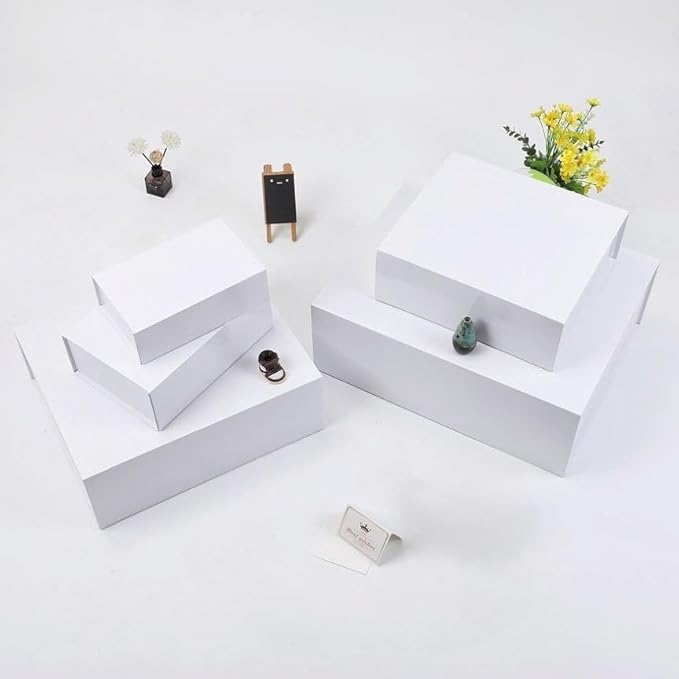 UoeRing 2 Pack Extra Large White Gift Box 17x14.5x6 inch Luxury Gift Box for Presents with Magnetic Closure Lid Collapsible,Birthday,Christmas,Contains Card, Ribbon,Tissue Paper,Shredded Paper Filler