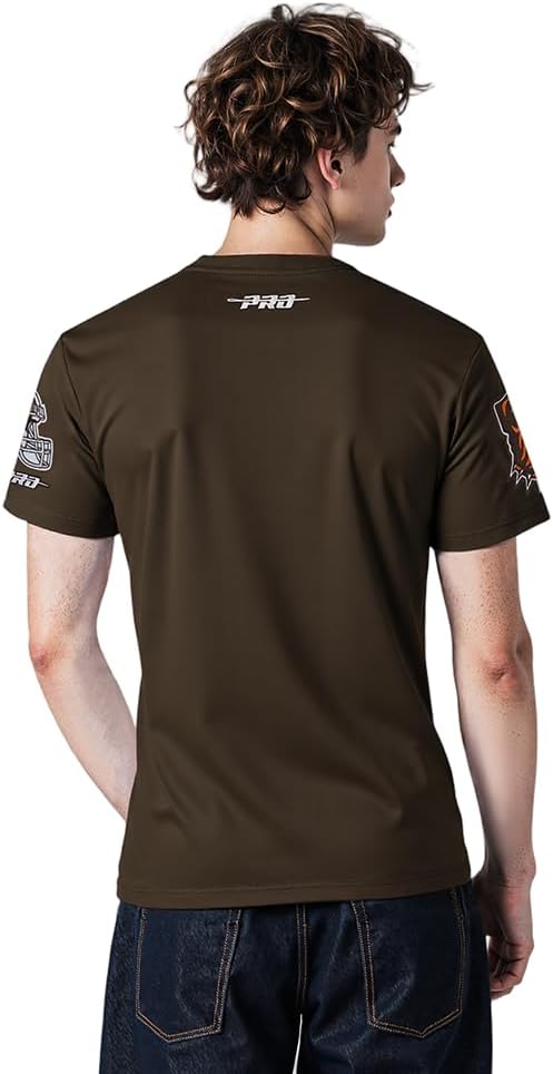 Pro Standard Mens NFL Classic Chenille Short Sleeve Tee