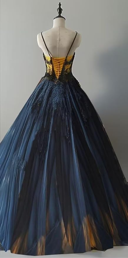 TRHTX Spaghetti Straps Wedding Dresses for Bride Layered Tulle Gothic Black Bridal Gowns Lace Applique Wedding Gowns