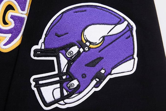 Pro Standard Mens NFL Classic Chenille Short Sleeve Tee