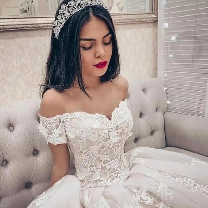 TRHTX Off Shoulder Lace Wedding Dresses for Bride Appliques Bridal Gowns for Women A-line Wedding Gowns with Train