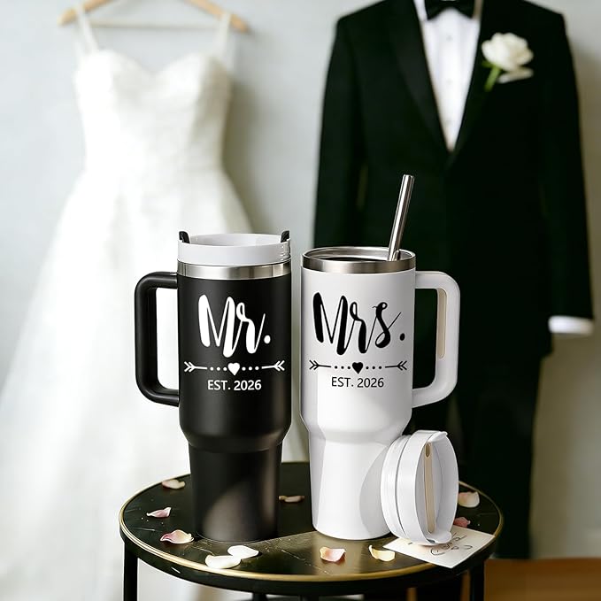 Qtencas Mr and Mrs Gifts, Wedding Gifts for Couples 2026, Mr & Mrs Insulated Tumblers Set, Anniversary Engagement Wedding Gift for Newlyweds Couples Bride and Groom (Black & White)