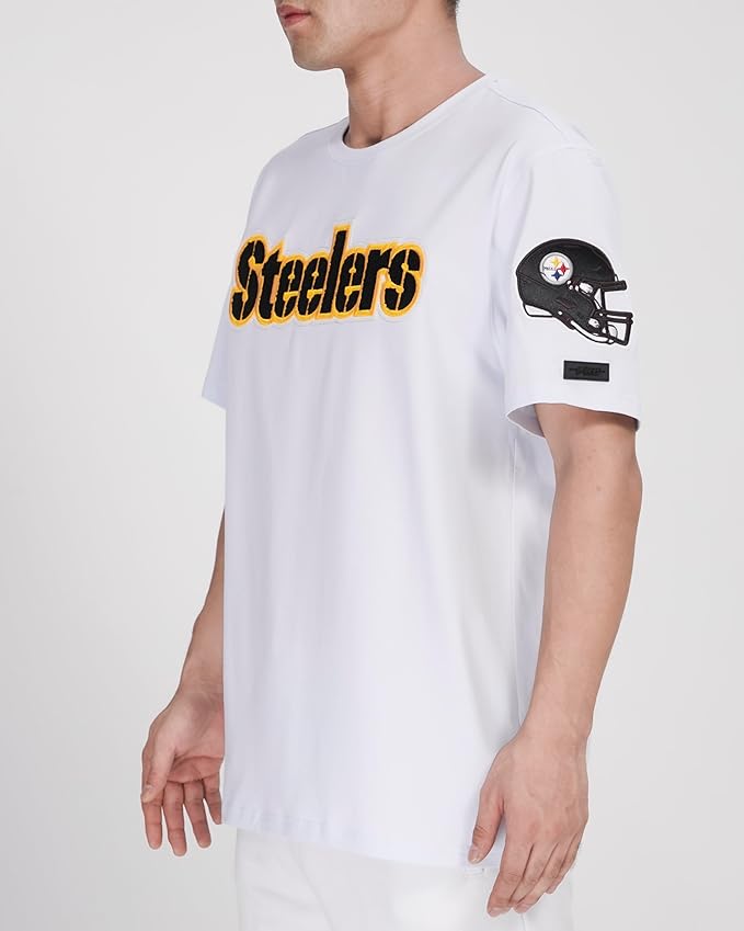 Pro Standard Mens NFL Classic Chenille Short Sleeve Tee