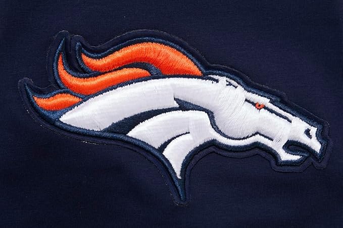 Pro Standard Mens NFL Classic Chenille Short Sleeve Tee