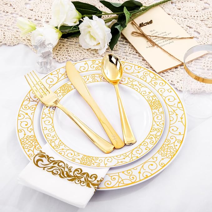 LIYH 700 Pcs Gold Plastic Dinnerware Set for 100 Guests - Plastic Plates for Party Includes Disposable Plates, Cups, Wedding Napkins and Disposable Cutlery Elegant White & Gold Design for Wedding