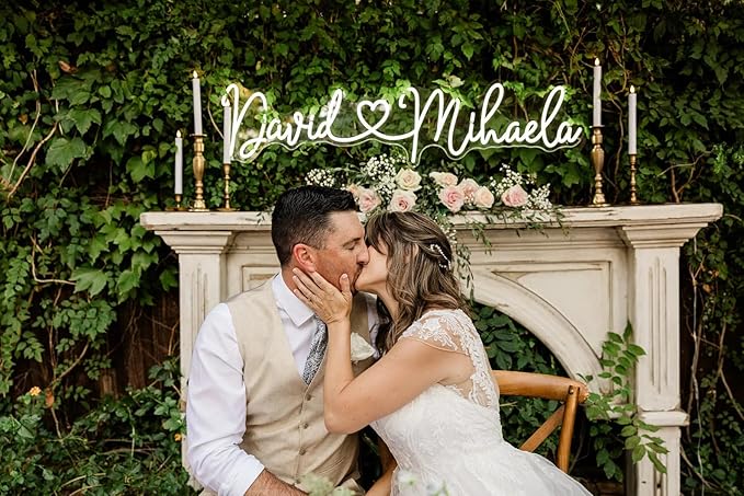 Custom Wedding LED Neon Sign Personalized Couple Names with Heart Neon Light Up Sign Customizable for Home Wedding Engagement Party Backdrop Wall Decor