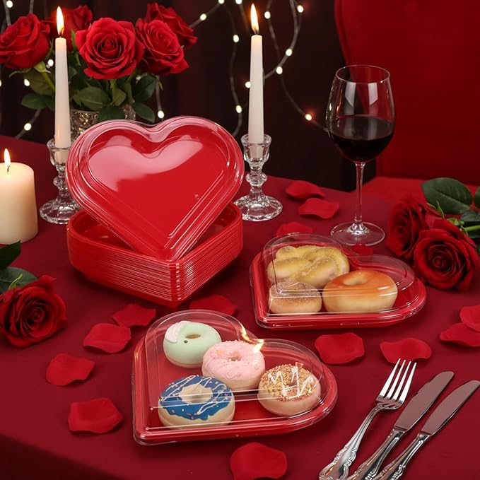 Macarrie 25 Pcs Valentine's Heart Shaped Serving Tray Platter 20 oz Heart Plates with Clear Lids Dessert Plates Snack Tray for Valentine Birthday Party Table Decoration (Red)