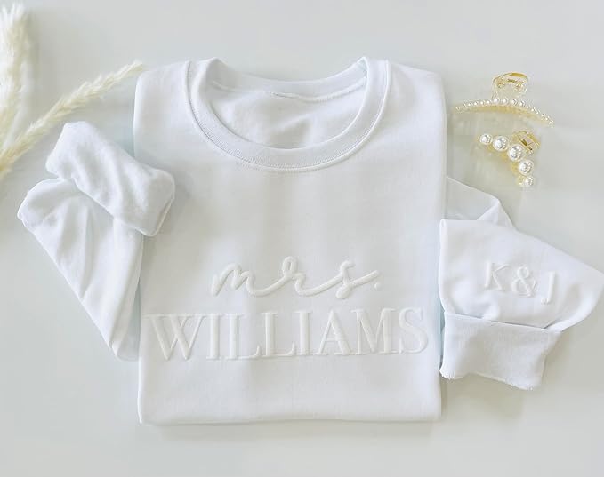 Up2ournecksinfabric - Bride Sweatshirt - Mrs Sweater - Honeymoon Outfit - Wedding Gift - Bride Crewneck - Miss to Mrs
