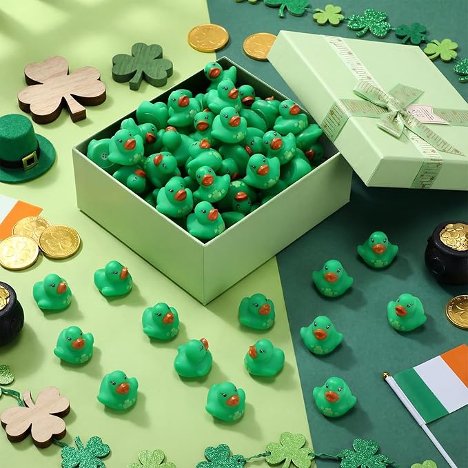 200 Pcs St. Patrick's Day Rubber Ducks Green Shamrock Rubber Duck 1.4 Inch Mini Float Toys for Pool Irish Party Favors Birthday Gift Exchange