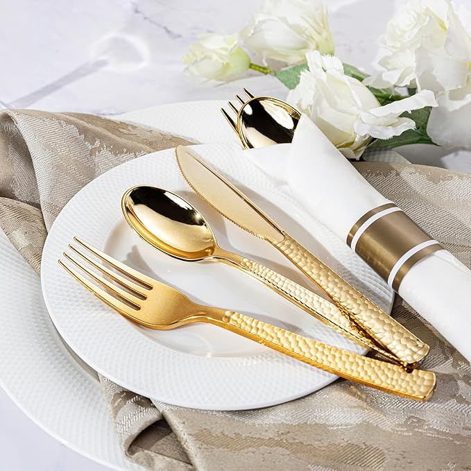 WELLIFE 50 Pack Gold Plastic Silverware with Pre Rolled Napkins,Hammer Pattern Design,Plastic Cutlery Includes: 50 Forks,50 Knives,50 Spoons,50 Napkins,Gold Silverware Disposable for Party and Wedding