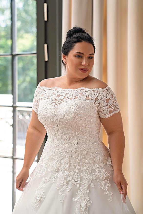 Plus Size Wedding Dresses for Bride Long Sleeve Wedding Bridal Gowns with Lace Appliques Off Shoulder Bride Dress