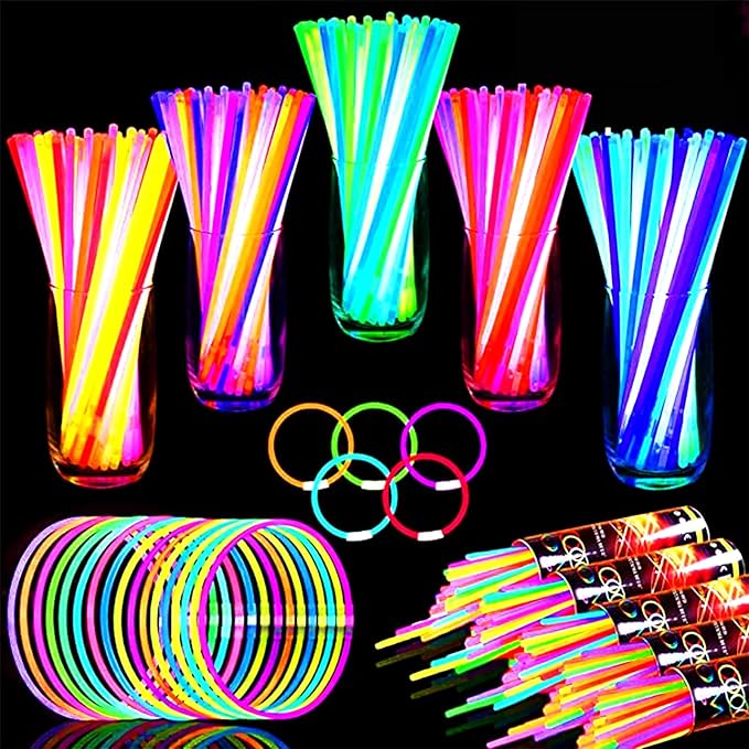TURNMEON 960 Pack Ultra Bright Glow Sticks Bulk Party Pack Supplies Glow In The Dark Football Valentines Carnival Mardi Gras Day Party Favors Necklace Bracelet with Connector Light Up 14Hrs Long Last