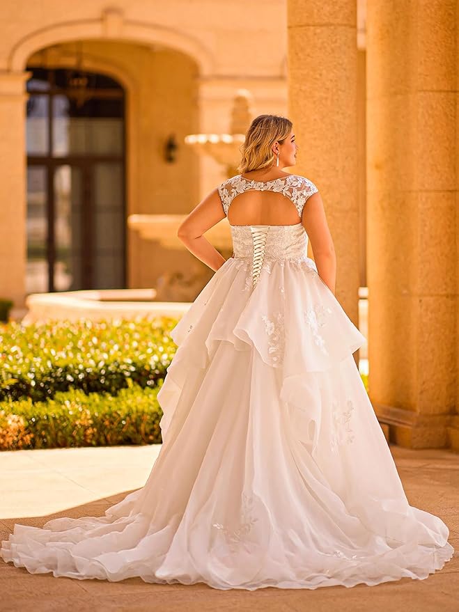 Plus Size Wedding Dresses for Bride Long Sleeve Wedding Bridal Gowns with Lace Appliques Off Shoulder Bride Dress