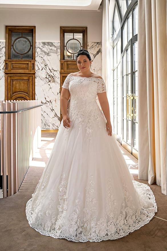 Plus Size Wedding Dresses for Bride Long Sleeve Wedding Bridal Gowns with Lace Appliques Off Shoulder Bride Dress